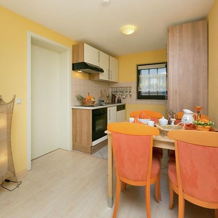 A Modern Apartment In The Hunsr Ck Region S Romantic Drohn Valley Merschbach Esterno foto