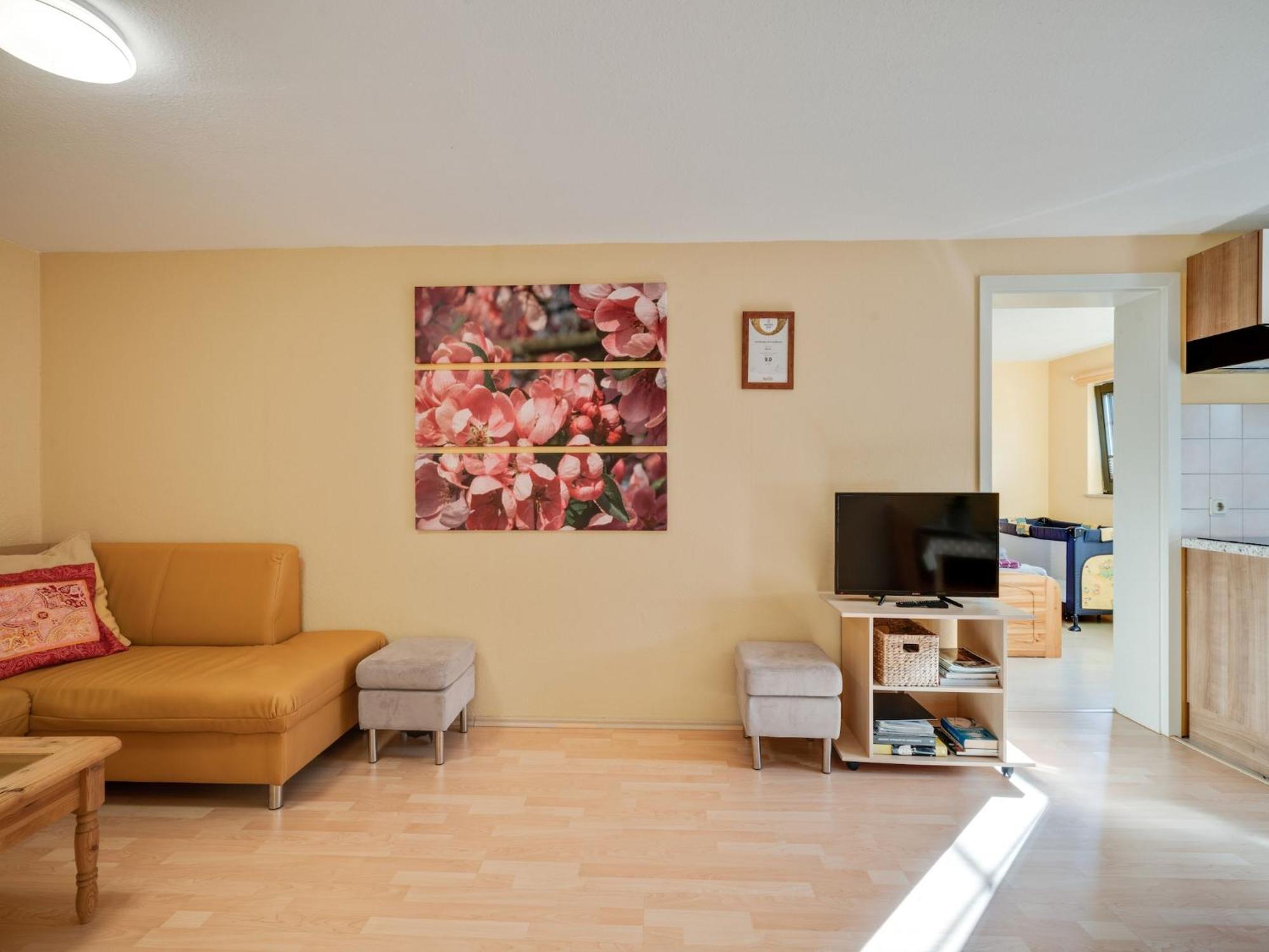 A Modern Apartment In The Hunsr Ck Region S Romantic Drohn Valley Merschbach Esterno foto