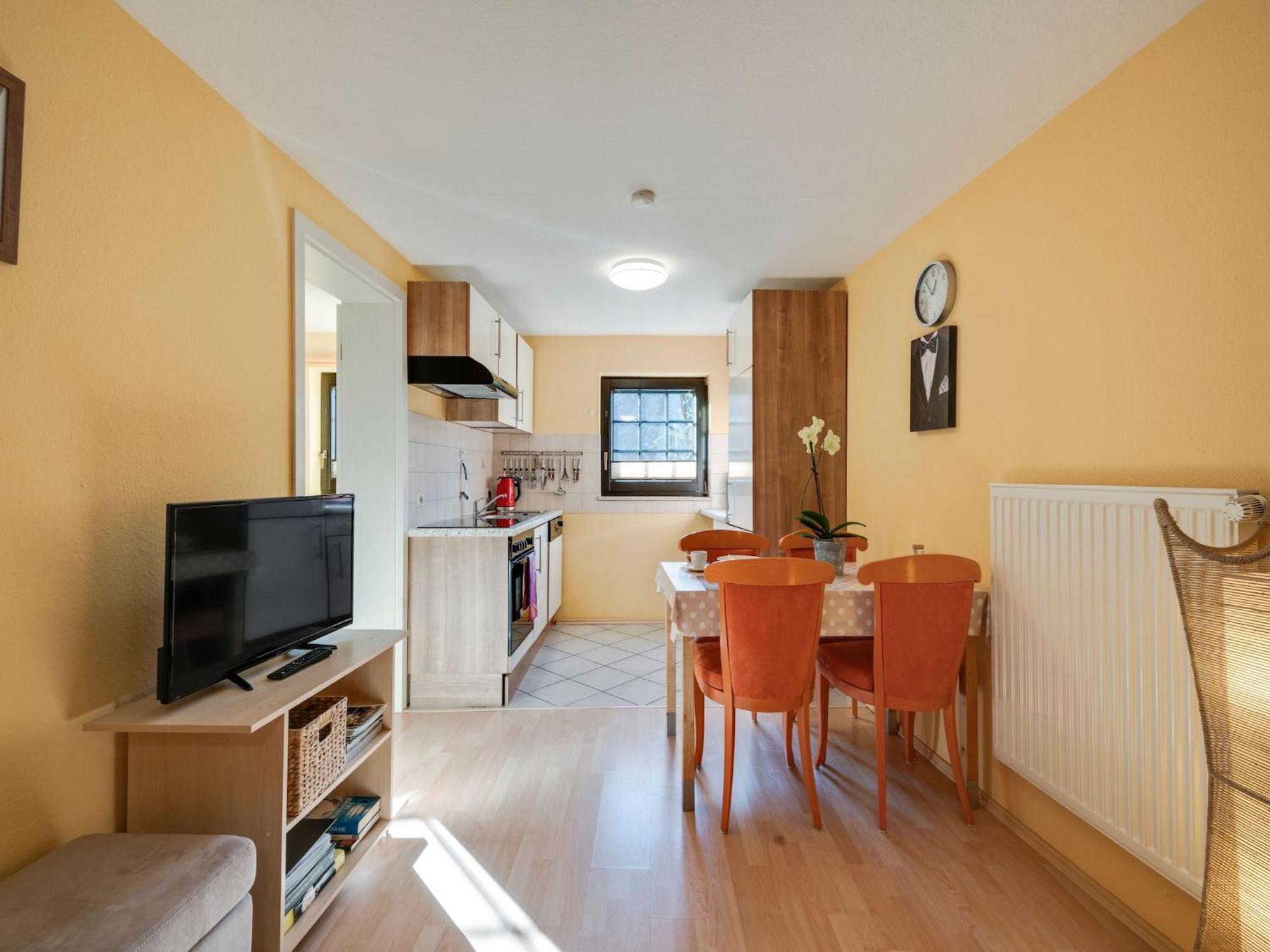 A Modern Apartment In The Hunsr Ck Region S Romantic Drohn Valley Merschbach Esterno foto