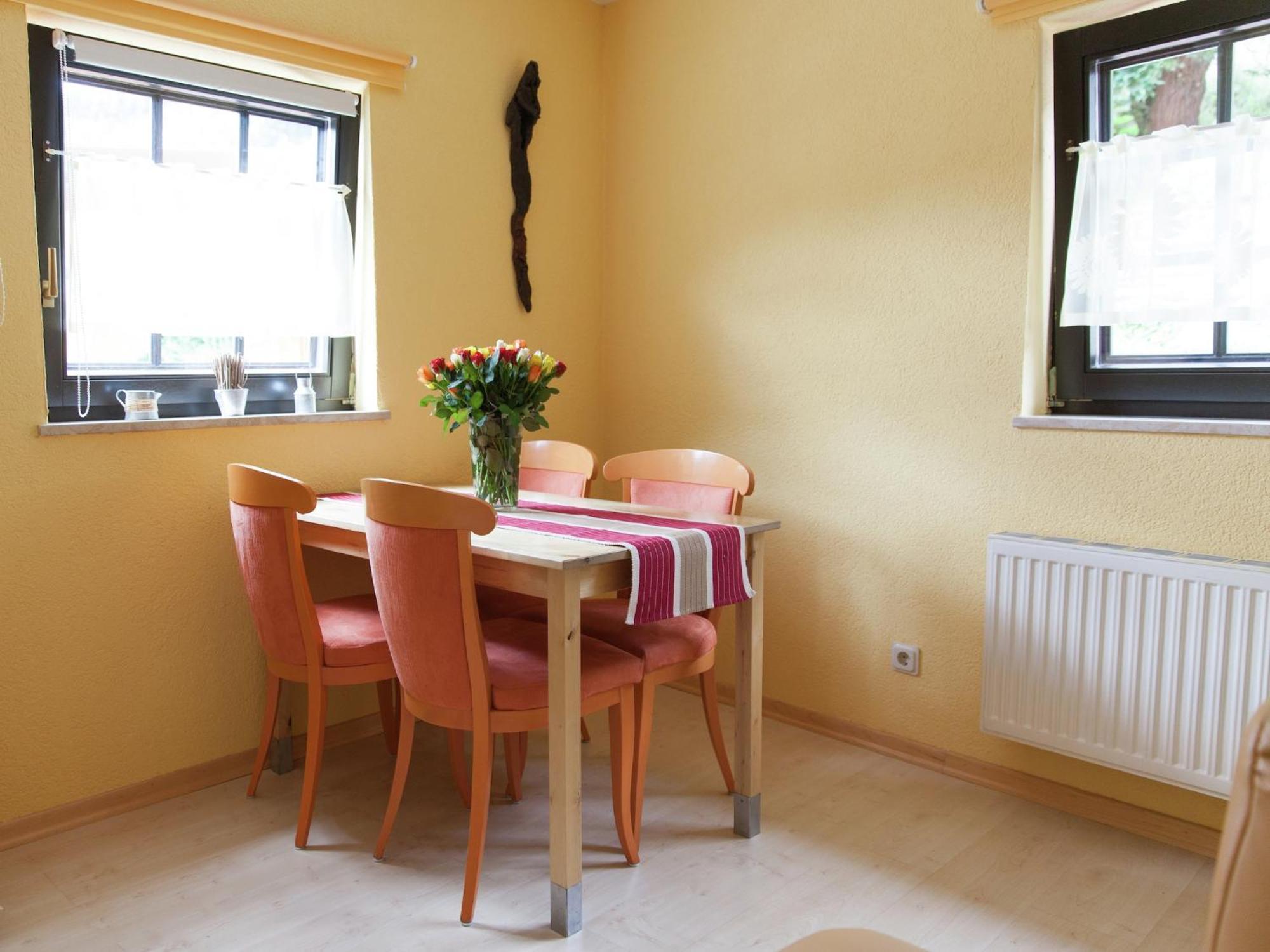 A Modern Apartment In The Hunsr Ck Region S Romantic Drohn Valley Merschbach Esterno foto