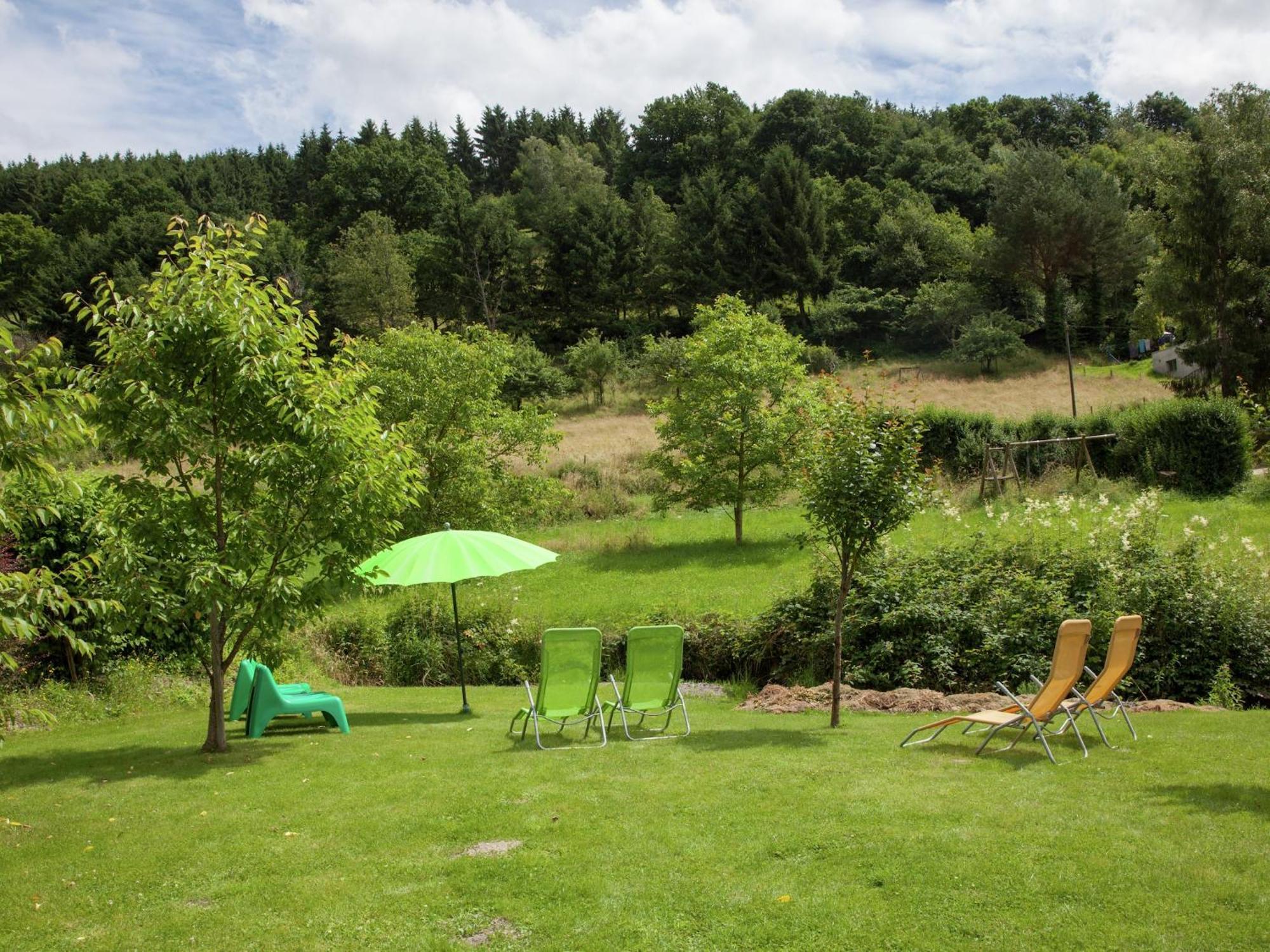 A Modern Apartment In The Hunsr Ck Region S Romantic Drohn Valley Merschbach Esterno foto